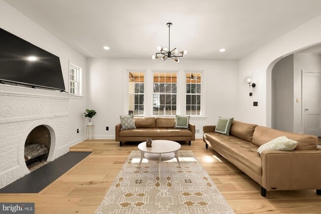 Building Photo - 3422 Pennsylvania Ave. SE