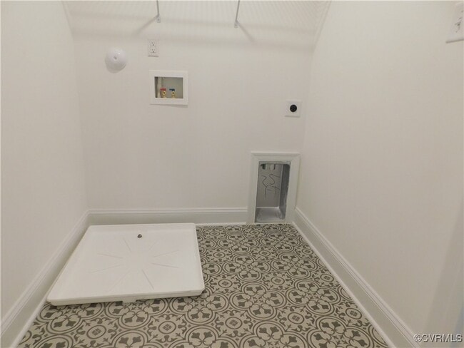 Building Photo - 7004 Leire Ln
