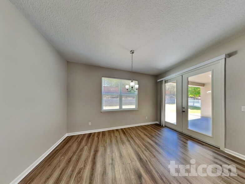 Building Photo - 3525 Chandler Estates Dr