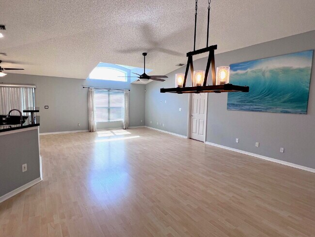 Building Photo - This Absolutely Beautiful Home Is Waiting ...
