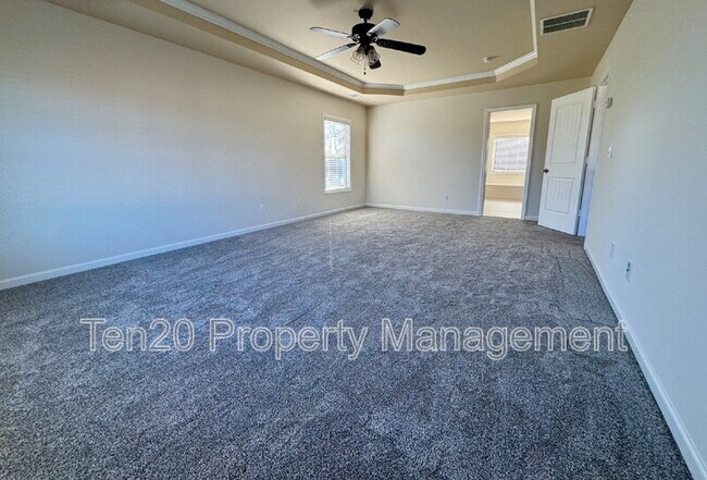 Building Photo - 789 Honey Do Ct