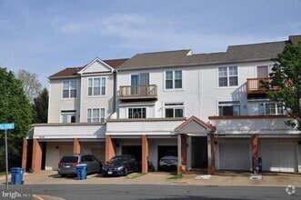 Building Photo - 20464 Cool Fern Square