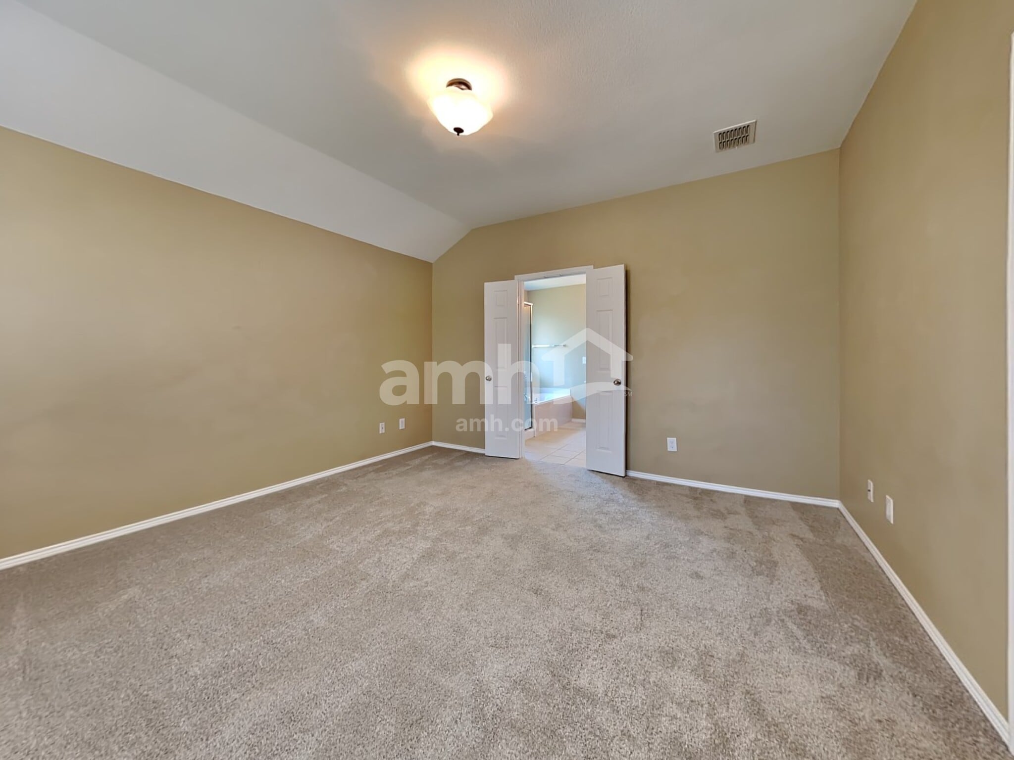 Building Photo - 524 Anchor Way