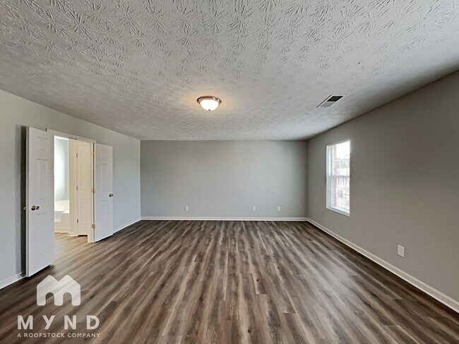 Building Photo - 3856 Cedar Trace Ln