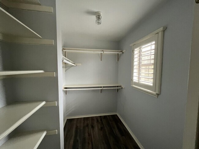 Building Photo - 510 Shiloh Dr