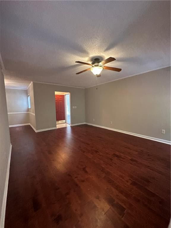 Building Photo - 1515 Huntingdon Chase