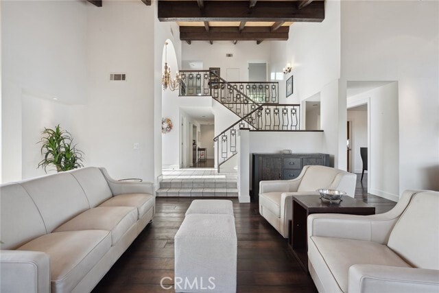 Building Photo - 4372 Park Vicente