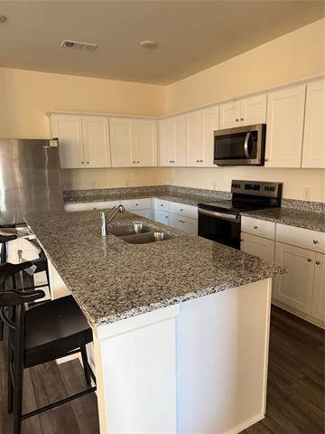 Building Photo - 1852 McCree St