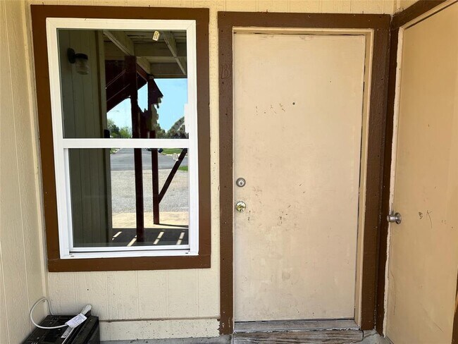 Building Photo - 2312 Rachael Ct