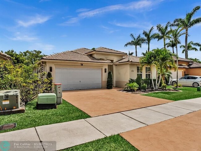 Building Photo - 14304 S Royal Cove Cir