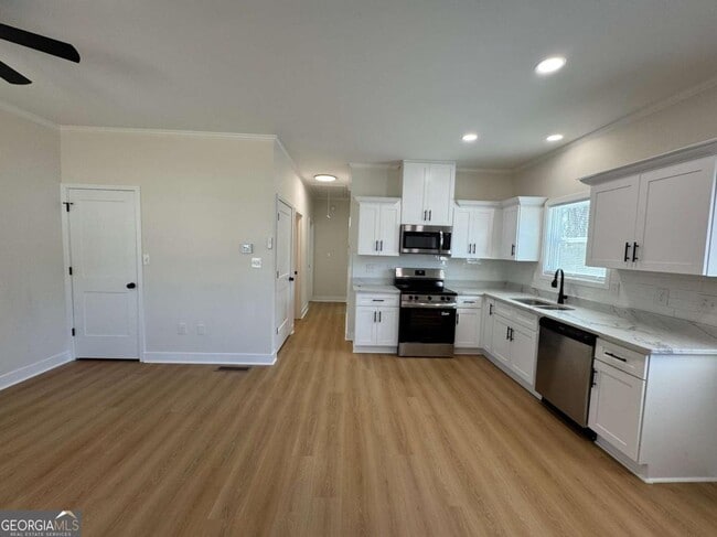 Building Photo - 125 Indiana Ave