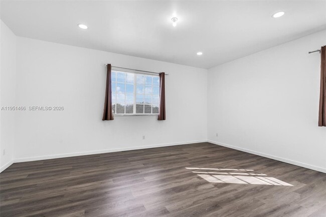 Building Photo - 2735 SW 81st Terrace