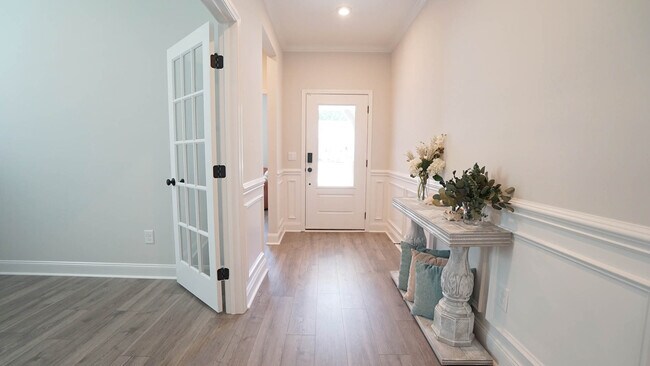 Building Photo - 329 Sparrow Rdg Dr