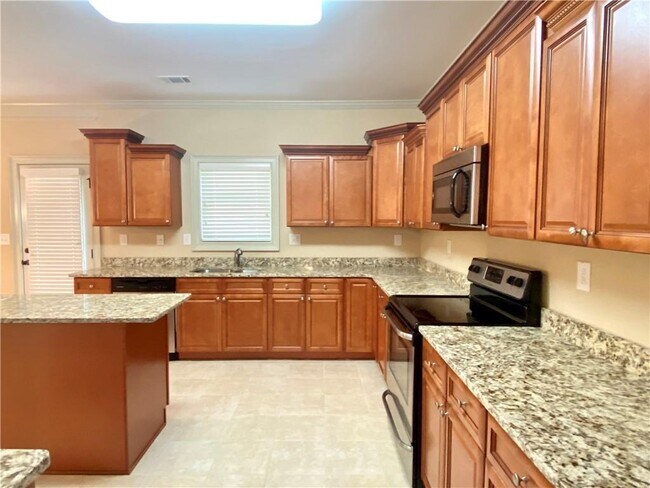 Building Photo - 522 Watercourse Way