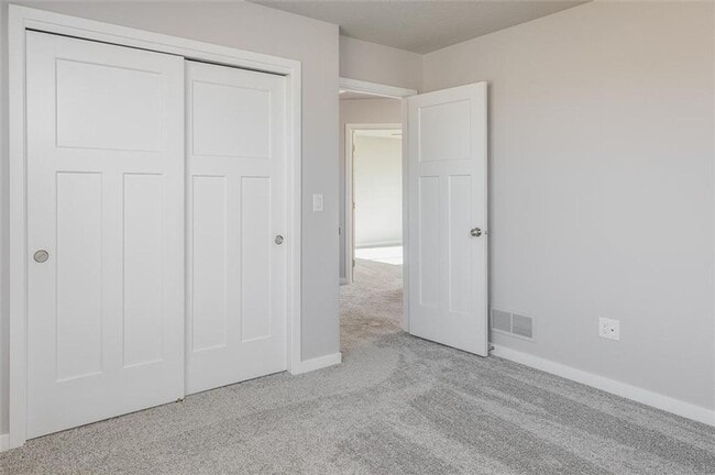 Building Photo - 1707 Ashwood Ave