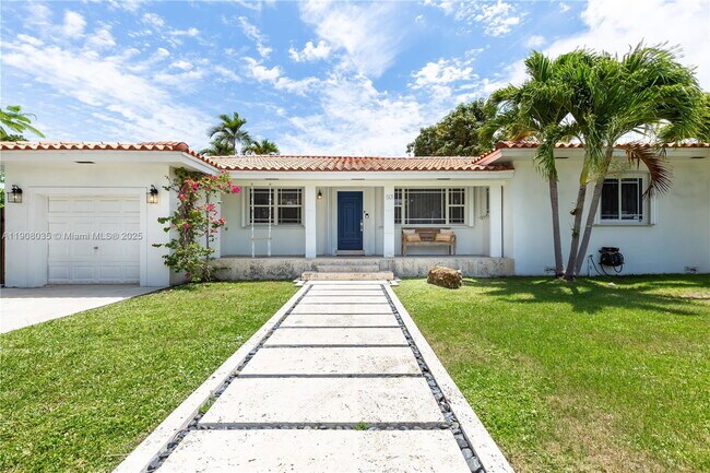 Building Photo - 501 SW 19th Rd