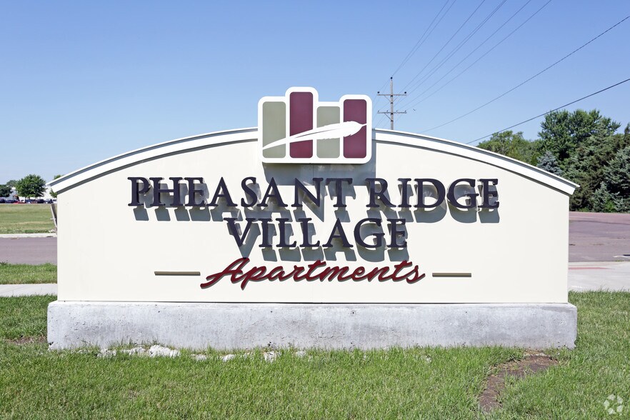 Pheasant Ridge Village Apartments 1327 W 23rd Ave Mitchell SD 57301