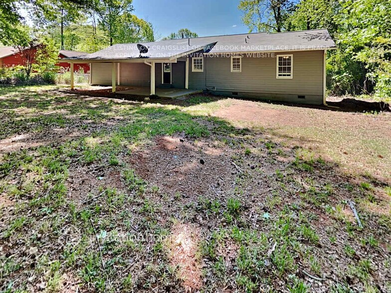 Building Photo - 8594 Autumn Leaf Dr