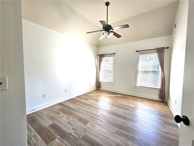 Building Photo - 5195 Wickingham Ln