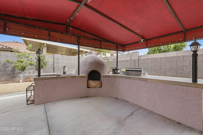 Building Photo - 11450 E Quicksilver Ave