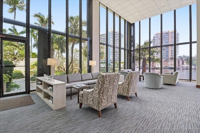 Building Photo - 936 Intracoastal Dr