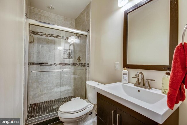 Building Photo - 45832 Edwards Terrace