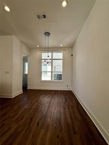 Building Photo - 13325 Bee St