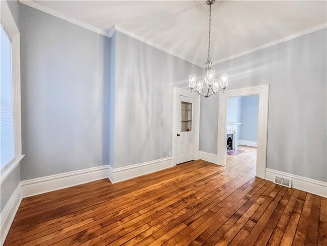 Building Photo - 52 S 18th St