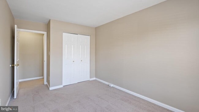 Building Photo - 9304 Witch Hazel Way