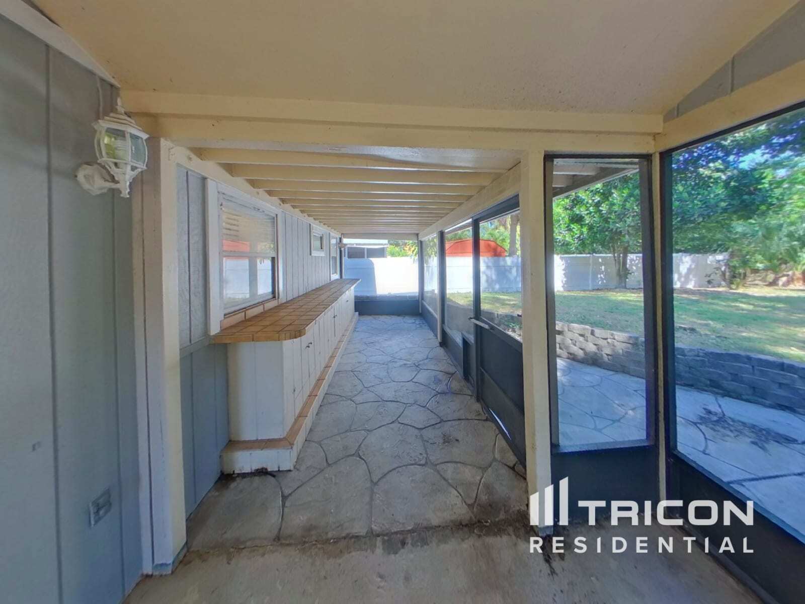 Building Photo - 4335 Olive Ave