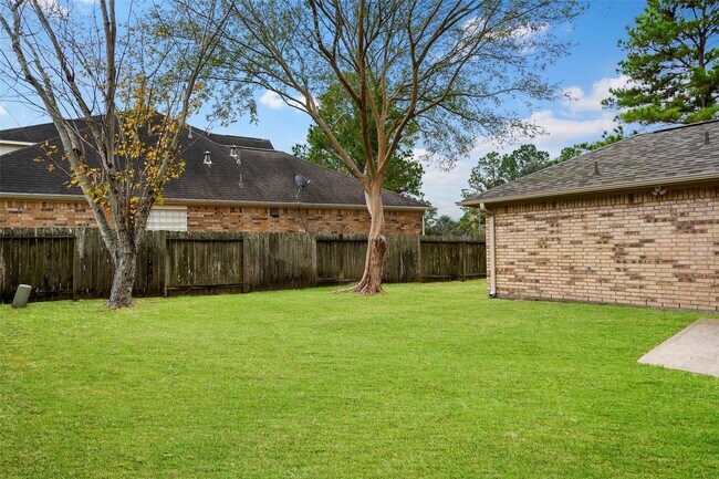 Building Photo - 26515 Autumn Orchard Ct