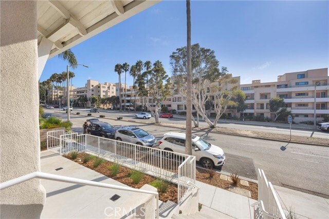 Building Photo - 308 N Catalina Ave