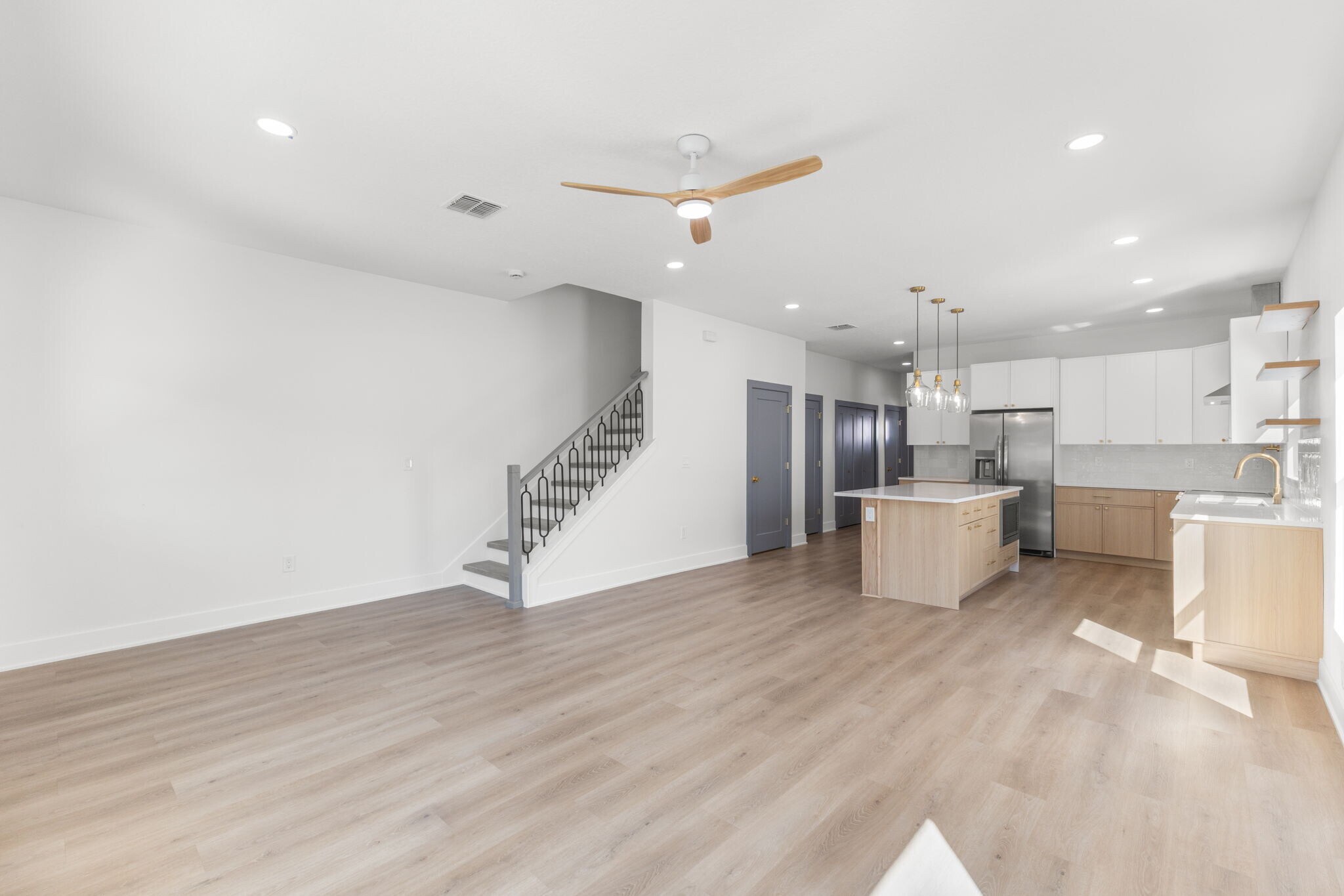 Building Photo - 2523 13th Ave N