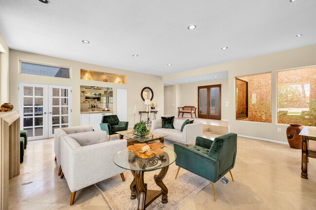 Building Photo - 45458 Rancho Palmeras Dr