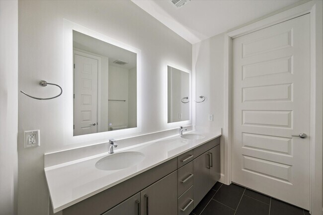 Building Photo - 2000 Hughes Landing Blvd