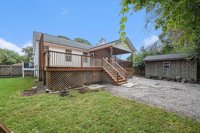 Building Photo - 1167 Landsdowne Dr