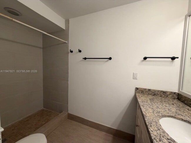 Building Photo - 1617 Cypress Pointe Dr