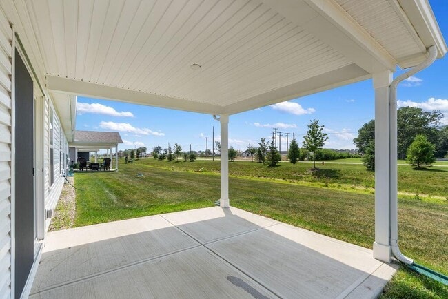 Building Photo - 414 Emily Dr