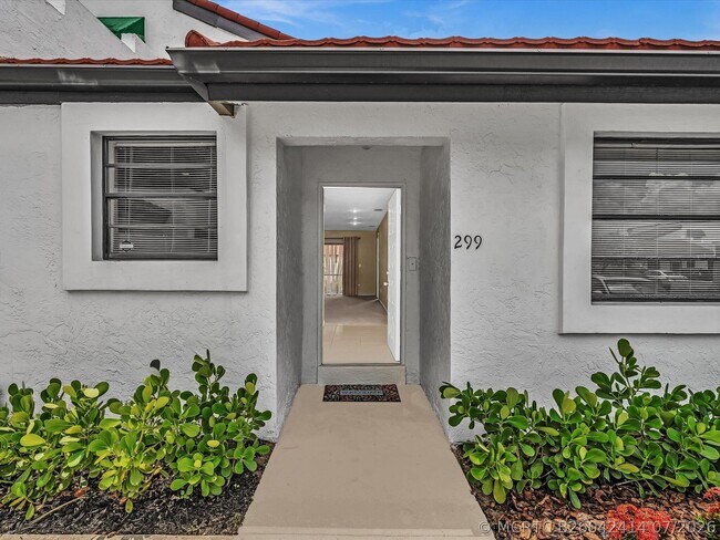 Building Photo - 299 NW 36th Ave