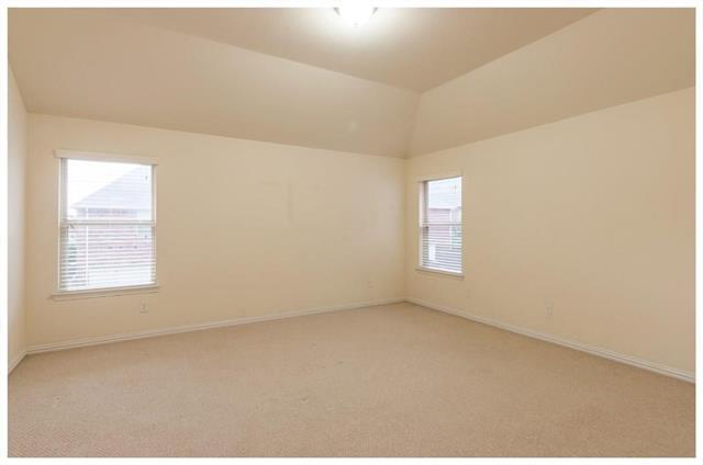 Building Photo - 3504 Porter Creek Dr