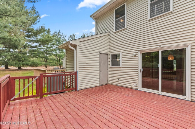 Building Photo - 8 Ambrose Ct