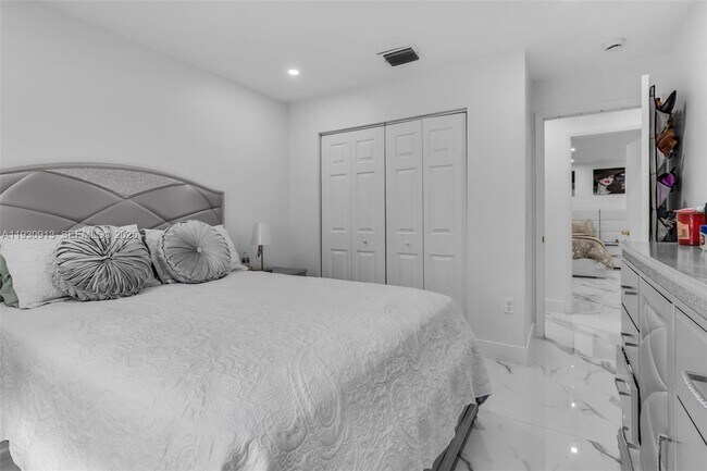 Building Photo - 20823 SW 126th Ct