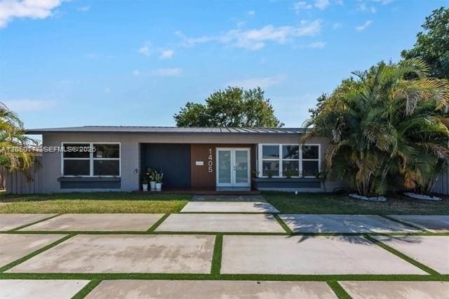 Building Photo - 1405 N 46th Ave