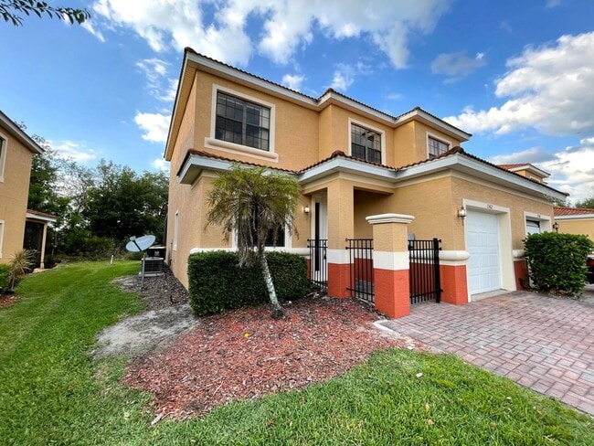 Building Photo - Tuscany Preserve-1362 Pacific Rd Kissimmee...