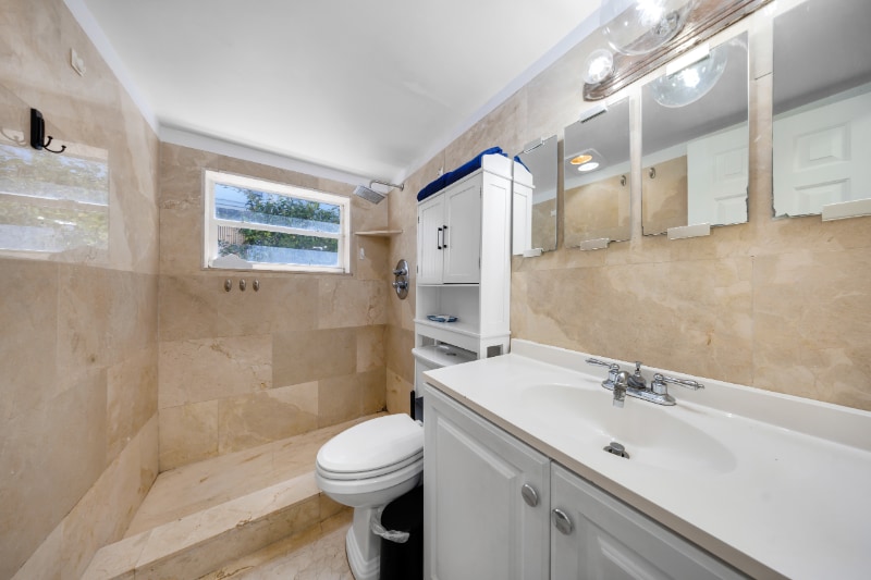 Building Photo - 759 Meridian Ave