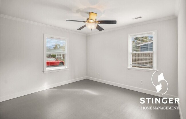 Building Photo - 2908 Second Street-