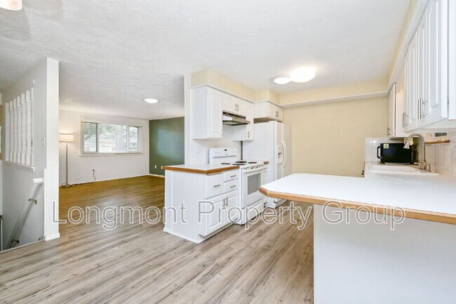 Building Photo - 2336 Smith Ct