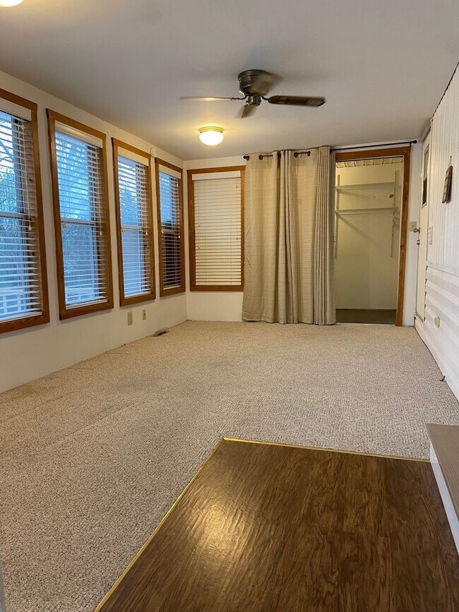 Building Photo - Fall Creek RV Estates