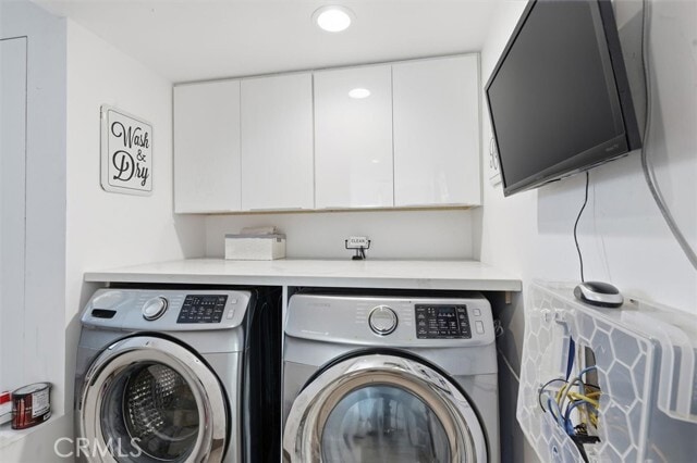 Building Photo - 5487 Blanco Way