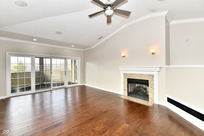 Building Photo - 8555 One W Dr